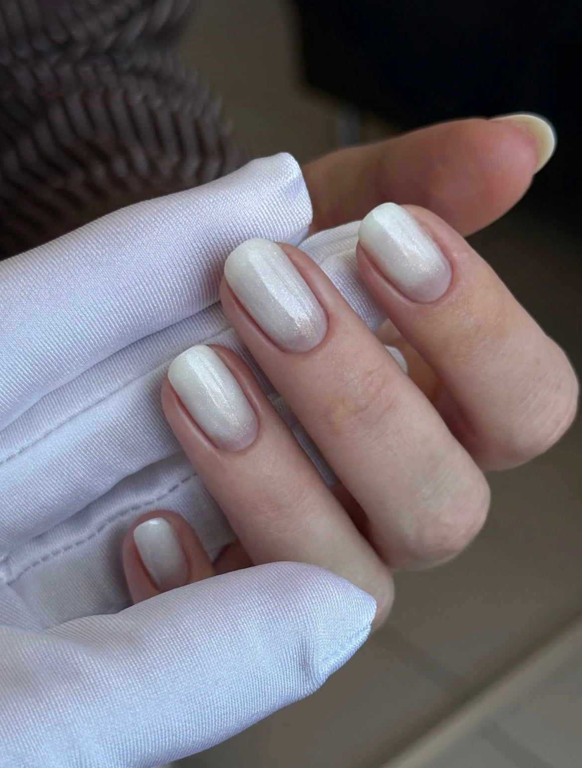 BASE RUBBER GLOW GIRL